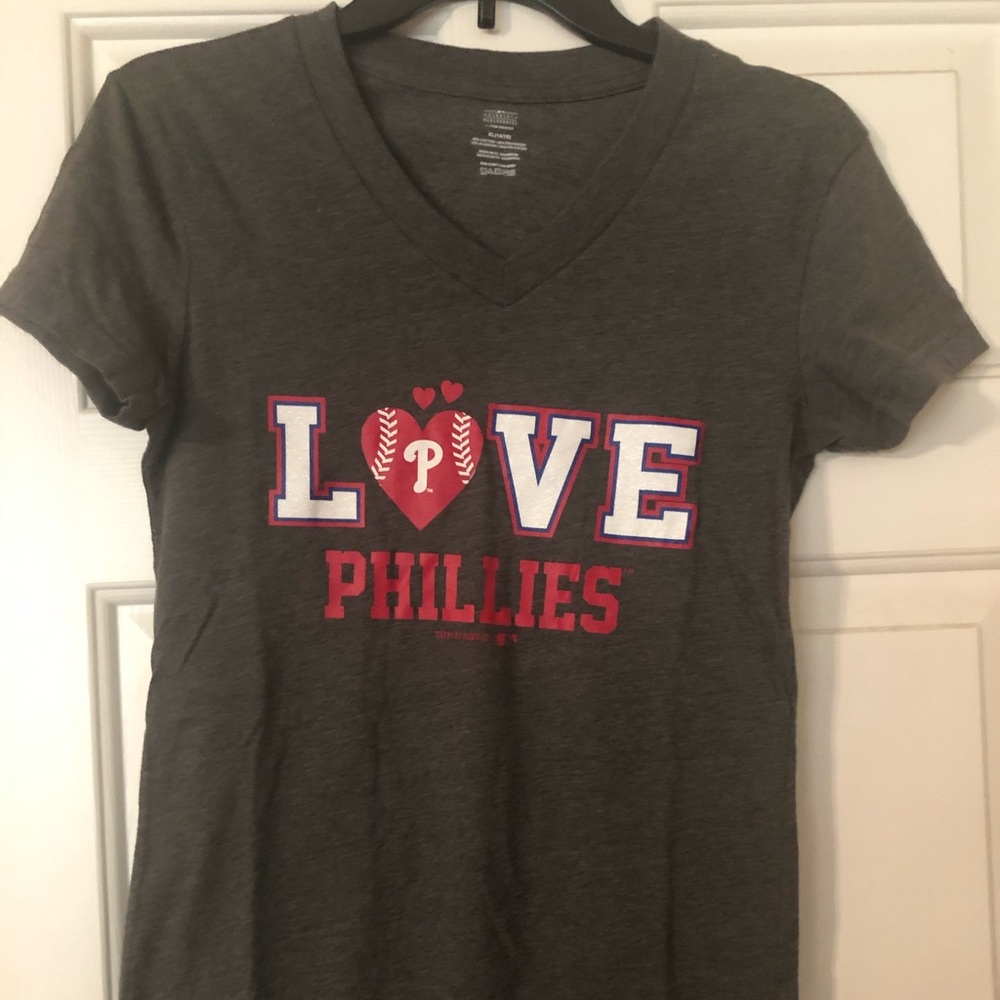 Phillies T-shirt, Size 14/16